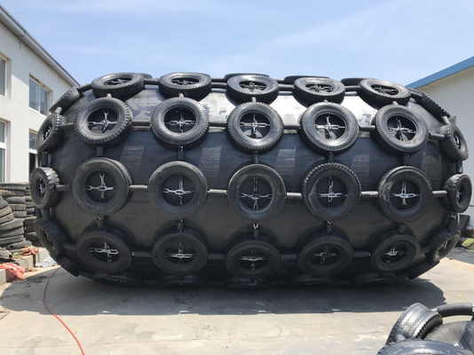 80kpa type net noir de amarrage à quai de protection de bateau d'amortisseur en caoutchouc de Yokohama