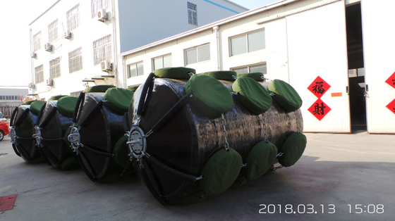 CCS a certifié l'amortisseur de flottement de polyuréthane de canotage d'EVA Foam Filled Marine Fenders