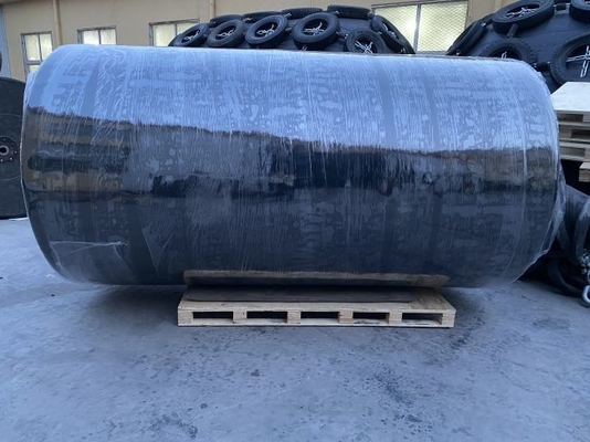 Fender rempli de mousse pour plateformes offshore et amarrage de navires